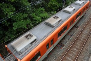 阪神電鉄8000系 8249F 屋根（2025年5月撮影）