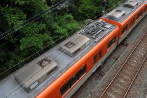 阪神電鉄8000系 8249F 屋根（2025年5月撮影）
