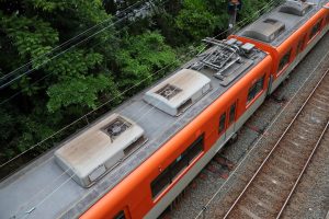 阪神電鉄8000系 8249F 屋根（2025年5月撮影）