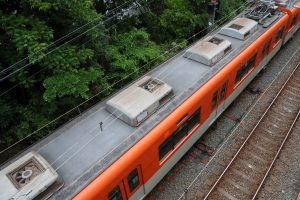 阪神電鉄8000系 8249F 屋根（2025年5月撮影）