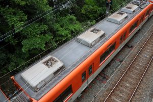 阪神電鉄8000系 8249F 屋根（2025年5月撮影）