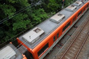 阪神電鉄8000系 8249F 屋根（2025年5月撮影）