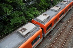 阪神電鉄8000系 8249F 屋根（2025年5月撮影）
