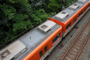 阪神電鉄8000系 8249F 屋根（2025年5月撮影）