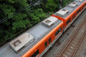 阪神電鉄8000系 8249F 屋根（2025年5月撮影）
