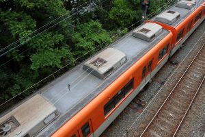 阪神電鉄8000系 8249F 屋根（2025年5月撮影）