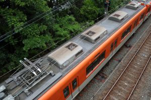 阪神電鉄8000系 8249F 屋根（2025年5月撮影）
