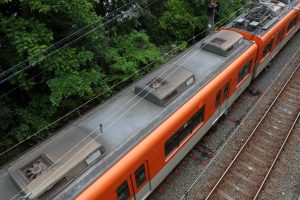 阪神電鉄8000系 8249F 屋根（2025年5月撮影）