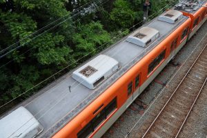 阪神電鉄8000系 8249F 屋根（2025年5月撮影）