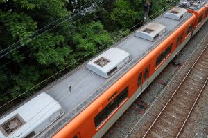 阪神電鉄8000系 8249F 屋根（2025年5月撮影）