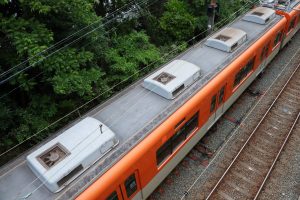 阪神電鉄8000系 8249F 屋根（2025年5月撮影）