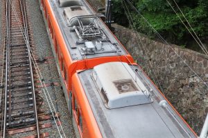 阪神電鉄8000系 8523F 屋根（2025年5月撮影）