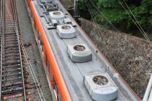 阪神電鉄8000系 8523F 屋根（2025年5月撮影）