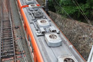 阪神電鉄8000系 8523F 屋根（2025年5月撮影）