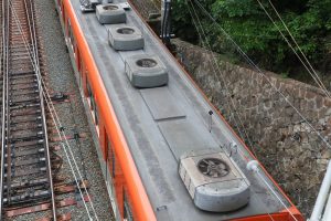 阪神電鉄8000系 8523F 屋根（2025年5月撮影）