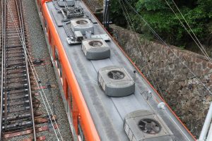 阪神電鉄8000系 8523F 屋根（2025年5月撮影）
