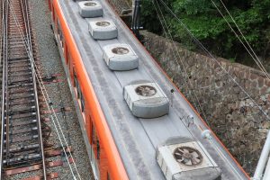 阪神電鉄8000系 8523F 屋根（2025年5月撮影）