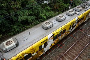 阪神電鉄8000系 8211F 屋根（2025年10月撮影）