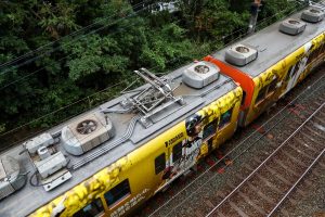 阪神電鉄8000系 8211F 屋根（2025年10月撮影）