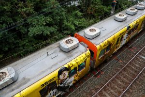 阪神電鉄8000系 8211F 屋根（2025年10月撮影）