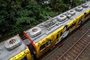 阪神電鉄8000系 8211F 屋根（2025年10月撮影）