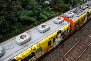 阪神電鉄8000系 8211F 屋根（2025年10月撮影）