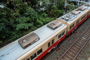 阪神電鉄8000系 8225F 屋根（2025年10月撮影）