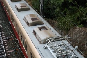 阪神電鉄8000系 8225F 屋根（2025年10月撮影）