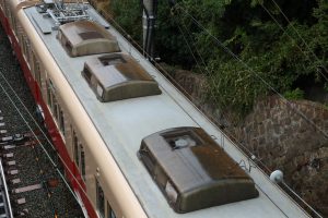 阪神電鉄8000系 8225F 屋根（2025年10月撮影）