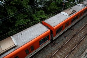 阪神電鉄9300系 9501F 屋根 (2025年5月撮影)