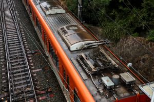 阪神電鉄9300系 9503F 屋根 (2025年10月撮影)