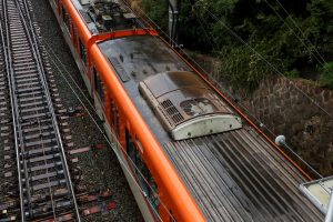 阪神電鉄9300系 9503F 屋根 (2025年10月撮影)