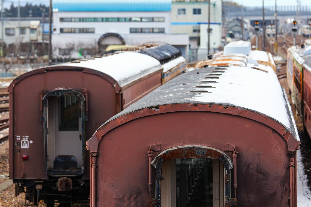 オハフ46 2008 美濃太田車両区で留置 2013-02-13