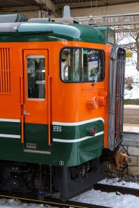 JR東日本・長野総合車両センター　115系1000番台 N15編成（訓練車）　の所属標記（クモハ115-1074）