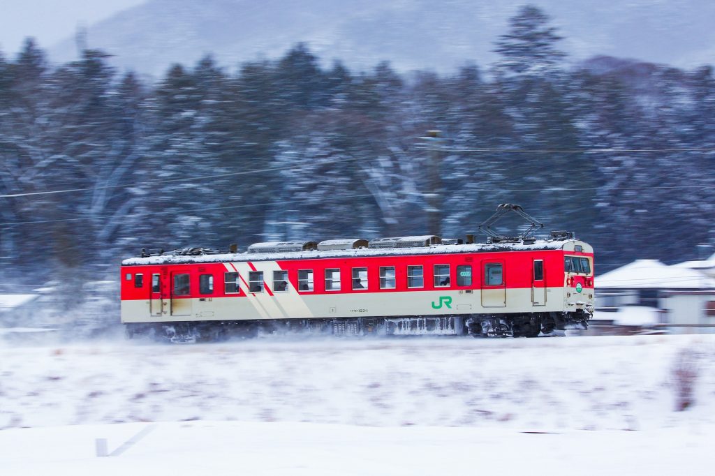 JR東日本・松本車両センター クモハ123-1 「ミニエコー」 小野→塩尻にて