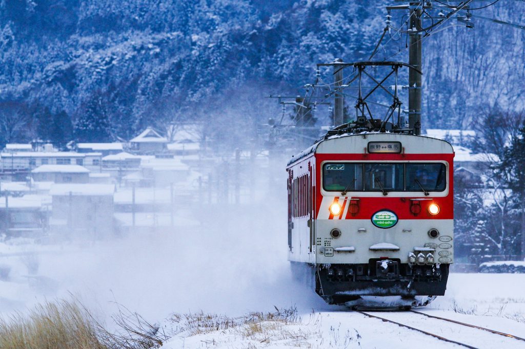 JR東日本・松本車両センター クモハ123-1 「ミニエコー」 小野→塩尻にて