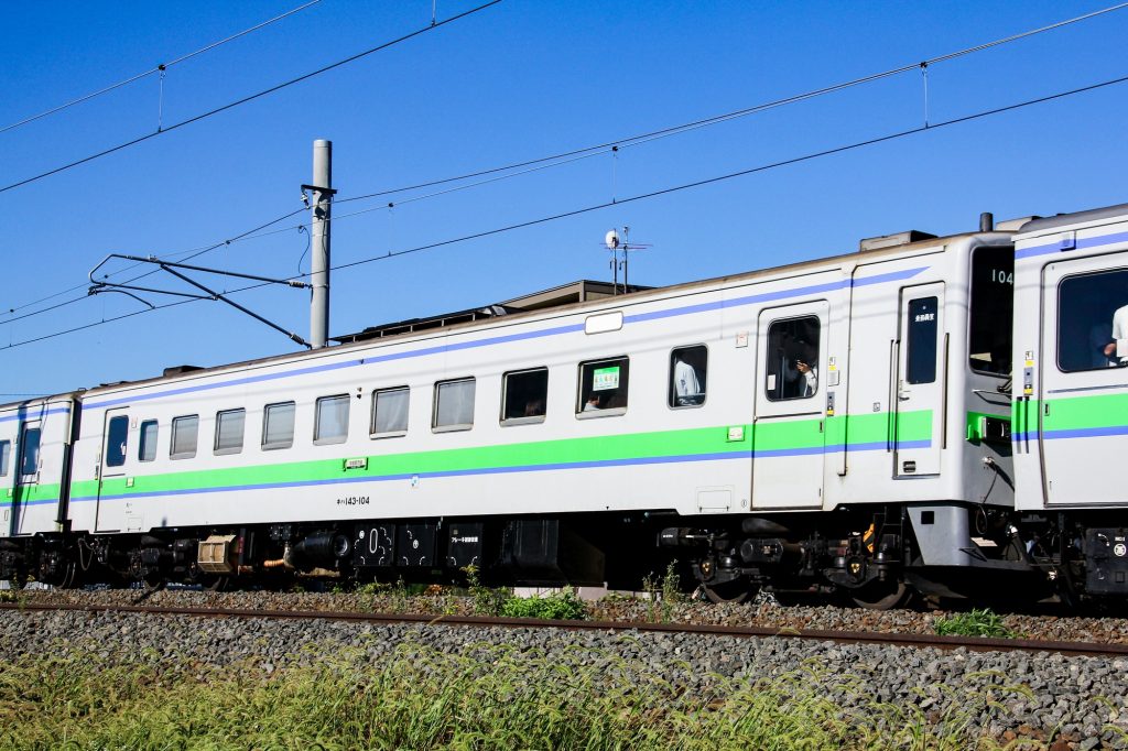 JR北海道 キハ143-104 札沼線(学園都市線) 2012年9月