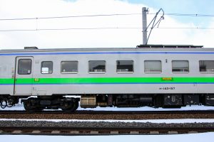 JR北海道 キハ143-157 札沼線(学園都市線) 2012年3月