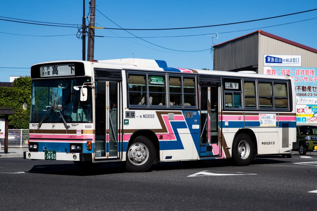 中鉄北部バス ブルーリボンRU (U-RU3HJAA)