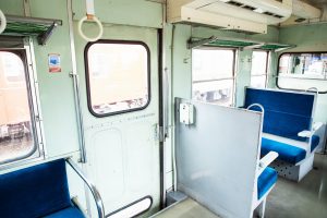 水島臨海鉄道 キハ205 車内 クラウドファンディングによる整備後の姿 2022年5月撮影