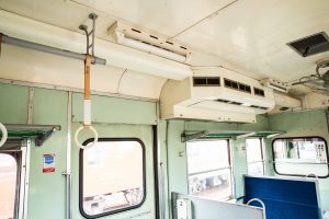 水島臨海鉄道 キハ205 車内 クラウドファンディングによる整備後の姿 2022年5月撮影
