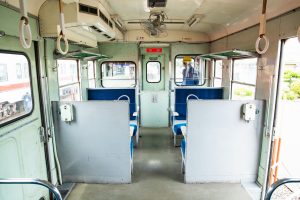 水島臨海鉄道 キハ205 車内 クラウドファンディングによる整備後の姿 2022年5月撮影